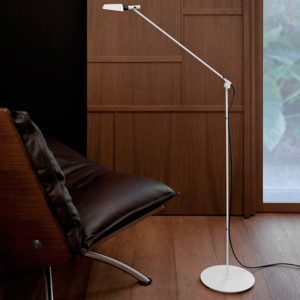 Lámparas de piso para sala modernas Tema by Carpyen | Estudio Lofft