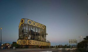 Un hito de la arquitectura española que a través de su concepción bioclimática se construye con aire, agua y vegetación.