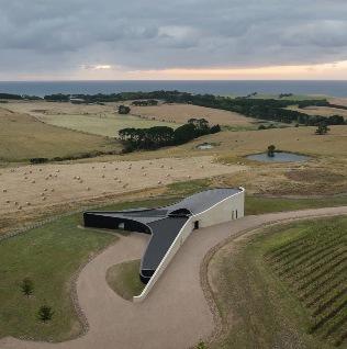 NATURALEZA Y ARMONÍA: LA ESENCIA DE PENÍNSULA HOUSE 