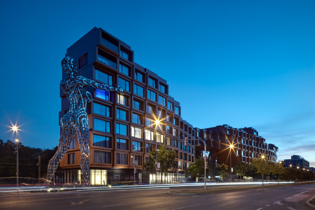 LOS FRAGMENT APARTMENTS: HISTORIA Y MODERNIDAD