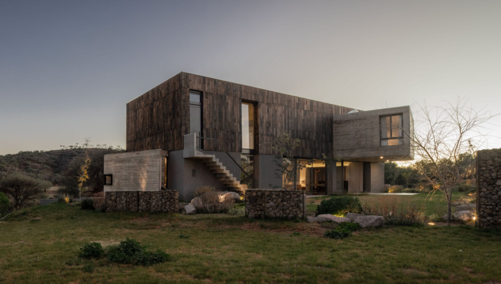 Casa Haki: Elegancia y Naturaleza