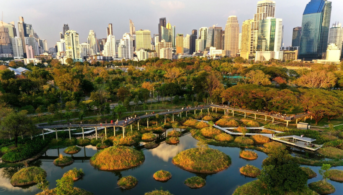 EL PARQUE FORESTAL BENJAKITTI "TRANSFORMACIÓN DE BANGKOK"