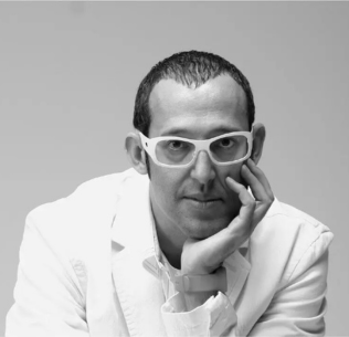 KARIM RASHID