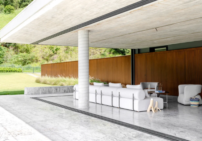 CASA WALL ARQUITECTURA VERDE Y CONCIENCIA ECOLÓGICA EN ANGRA