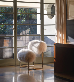 DUE PIÚ DE NANDA VIGO: MINIMALISMO CON CARÁCTER