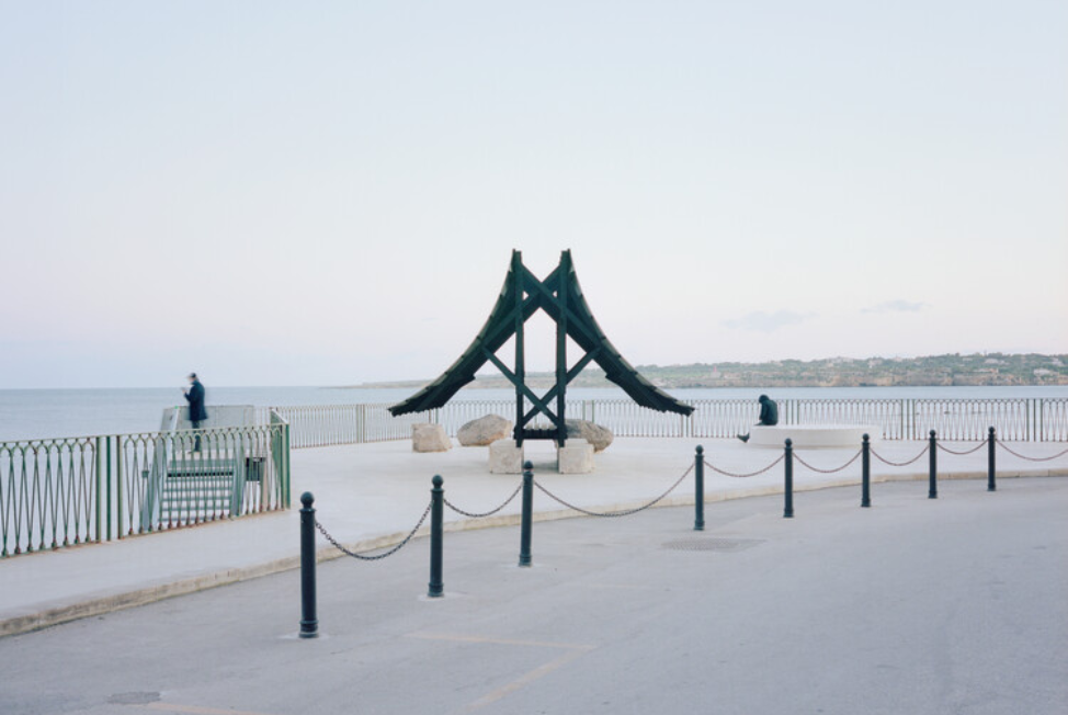 Asympta, diseñado por Leopold Banchini Architects