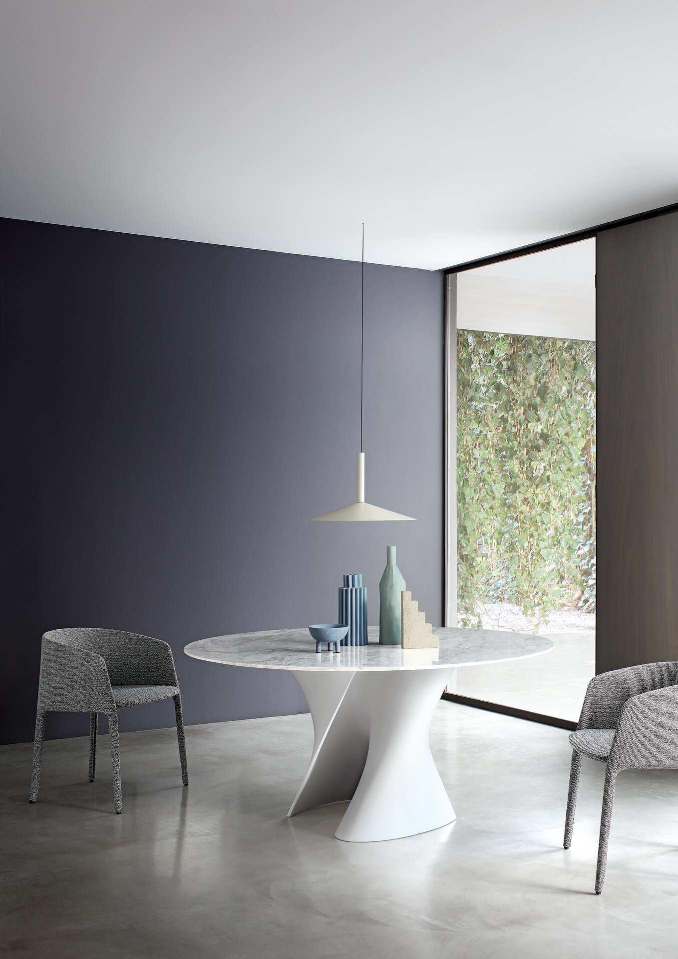 S Table: Cuando el diseño se convierte en escultura.
