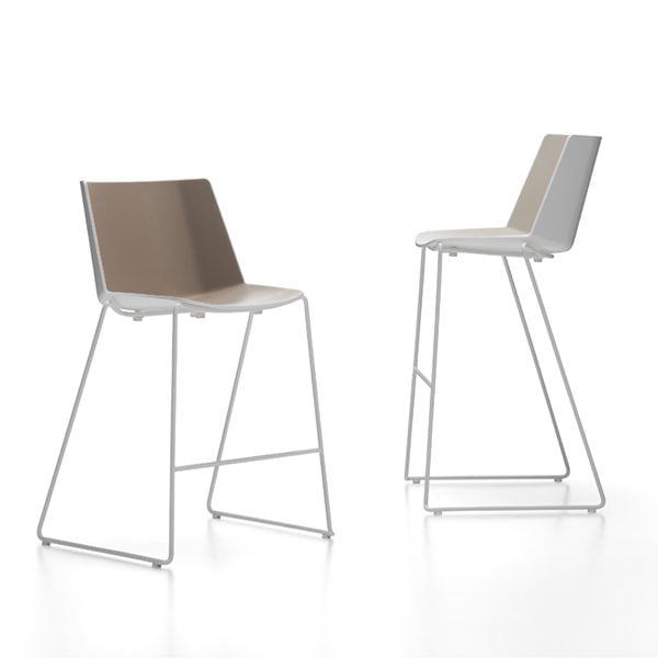 Taburete elegante y minimalista AÏKU STOOL by MDF Italia
