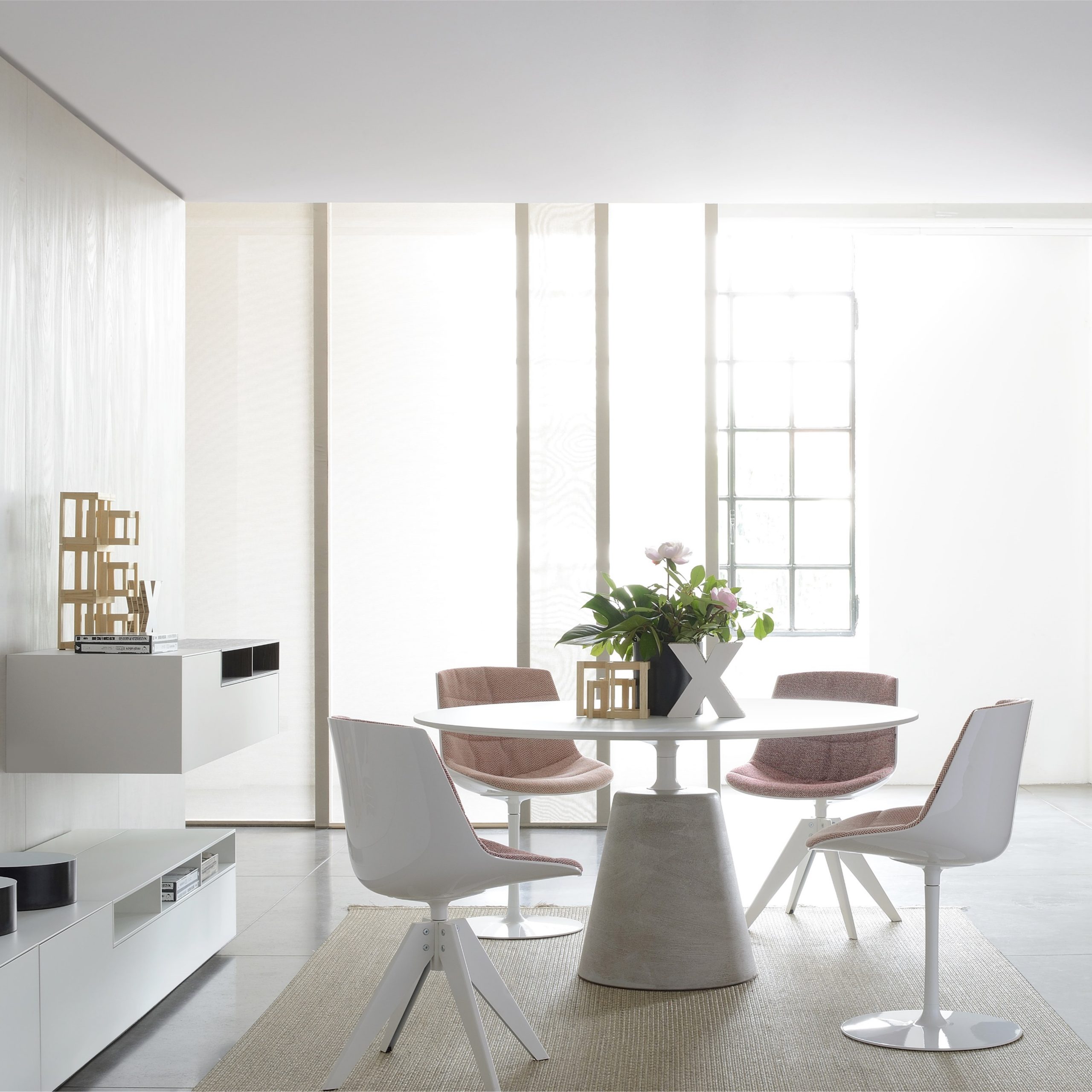 Silla elegante y minimalista FLOW CHAIR COLLECTION by MDF Italia
