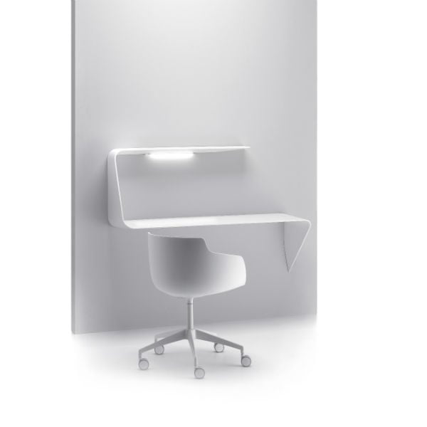 Escritorio elegante y minimalista MAMBA by MDF Italia
