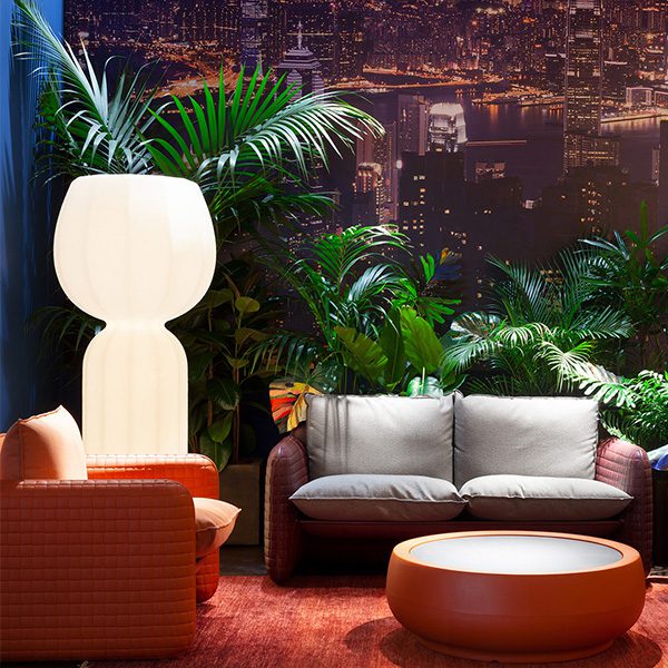 Sofá sofisticado y versátil MARA SOFA by SLIDE