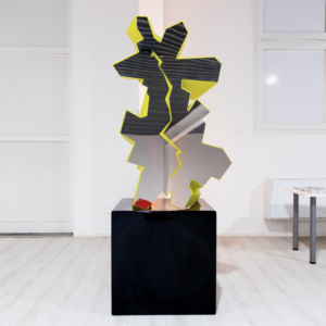 Kryste Sculpture, es moldeada por las experiencias