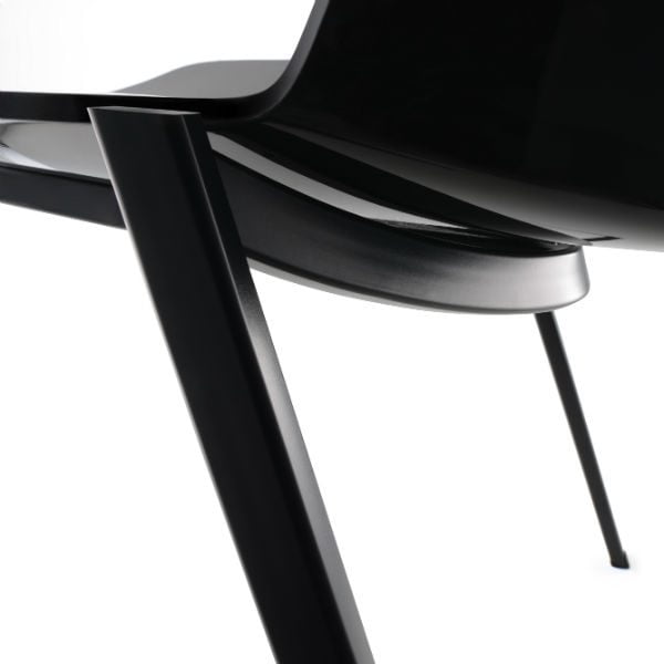 Silla elegante y minimalista AÏKU by MDF Italia