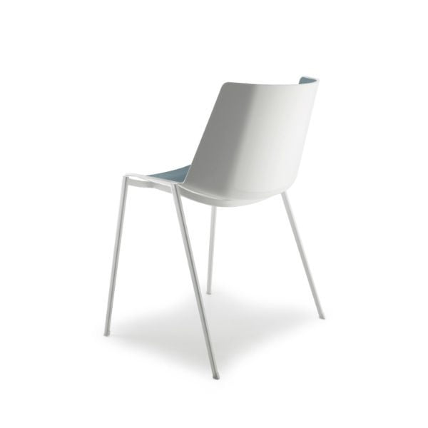 Silla elegante y minimalista AÏKU by MDF Italia