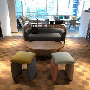 TABURETES COMODOS PILLOW BY ET AL | ESTUDIO LOFFT