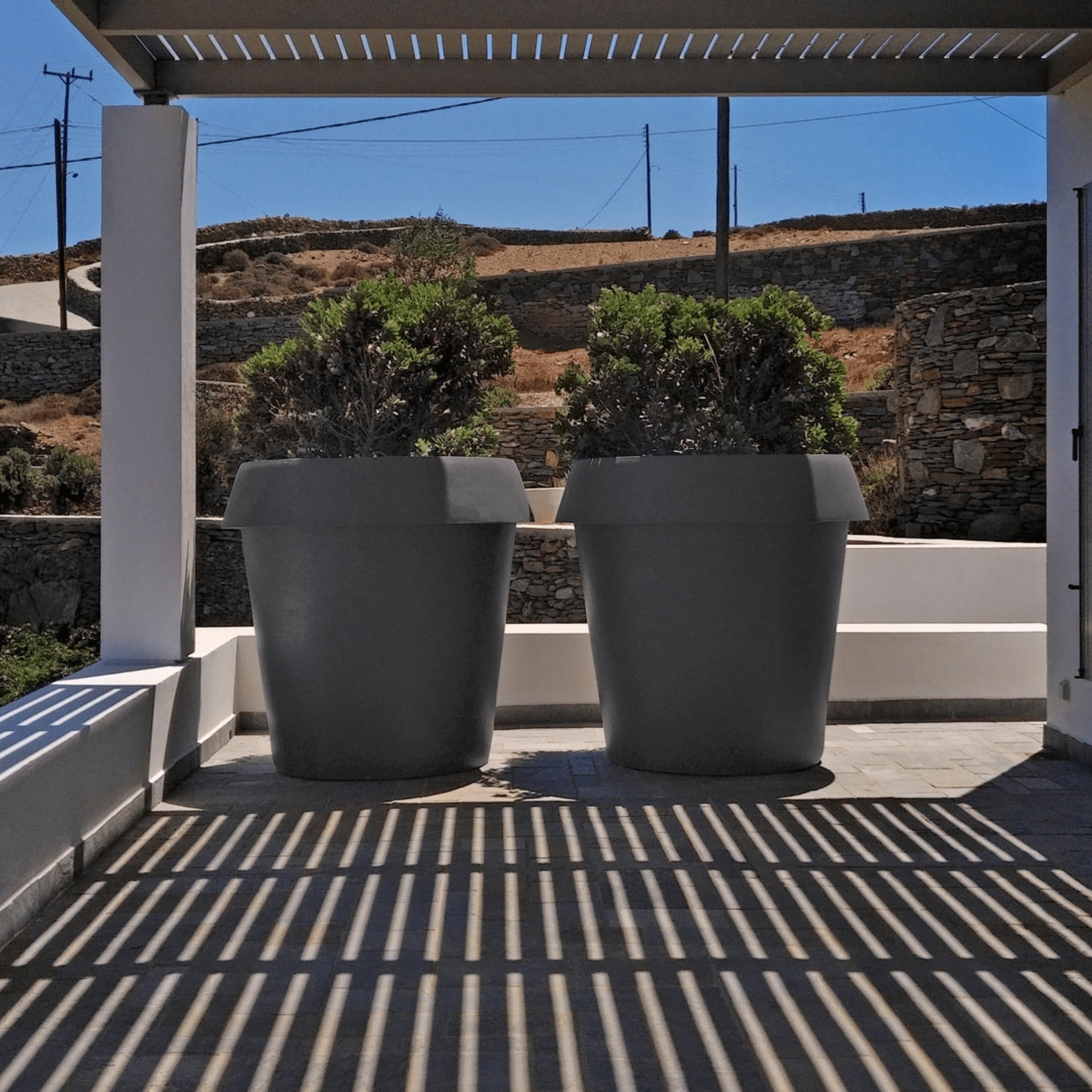 MACETAS EXTRA GRANDES BY SLIDE | ESTUDIO LOFFT